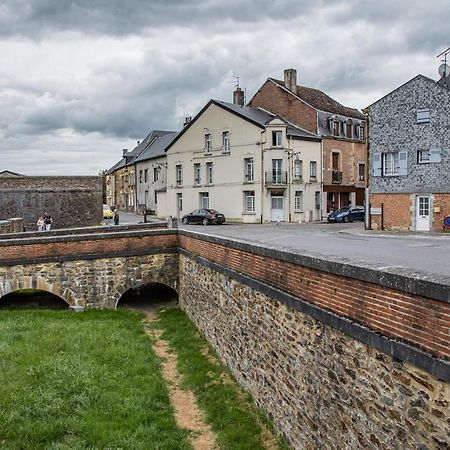 Appartamento Le Bastion Rocroi Esterno foto